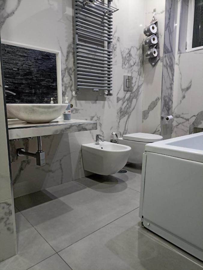 La Casa Di Antonella Apartment Наполи Екстериор снимка